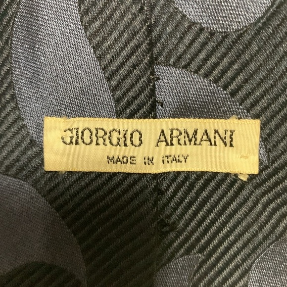 Giorgio Armani Men VTG GIORGIO ARMANI Men’s Paisley Pattern Navy 100% Silk Tie Office Professional